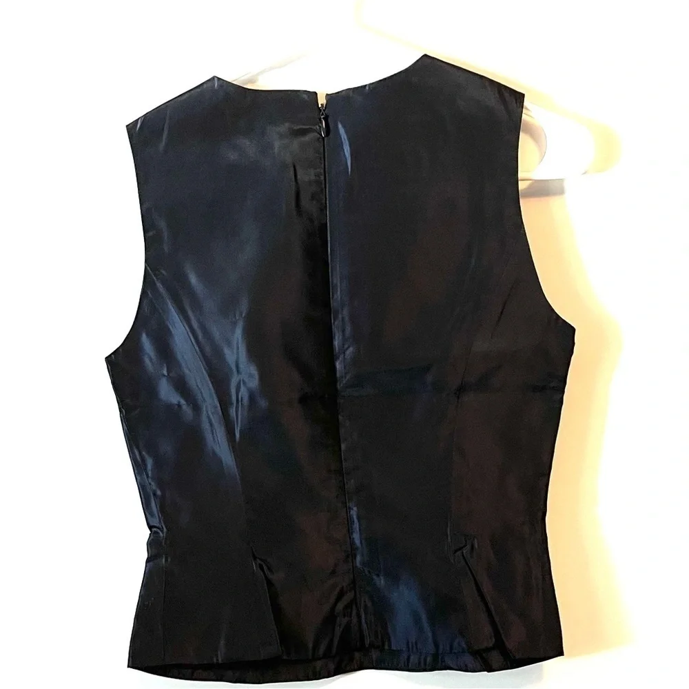 Vera wang two piece skirt and tank